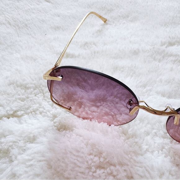 Ruth Clear Purple Round Metal Sunglasses - Picture 3 of 10
